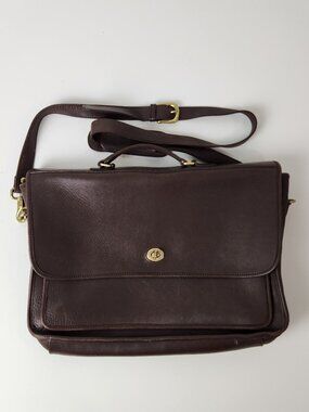 Hunt Club Messenger Bag Vintage Brown Leather Brass Turn Lock Removable Strap